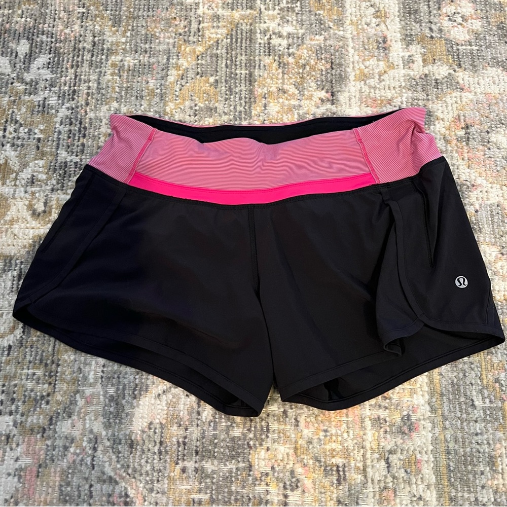 Lululemon shorts size 6
